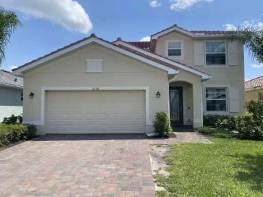 Main picture of 2114 Clementine St