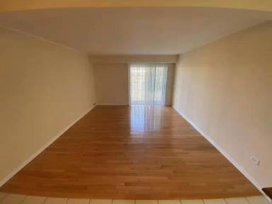 Main picture of 1509 N Windsor Dr