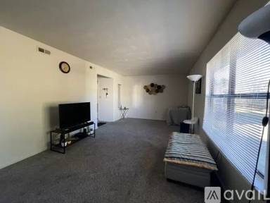 Main picture of Carriage Square Apartments