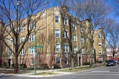 Main picture of 7104 N Washtenaw Ave
