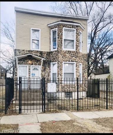 Main picture of 12013 S Normal Ave