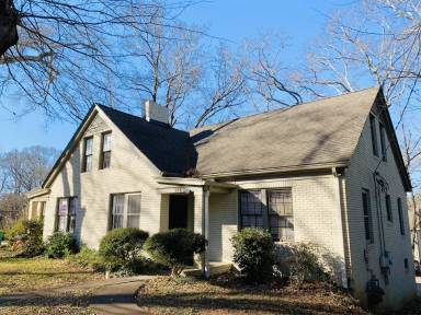 Main picture of 287 Morton Ave