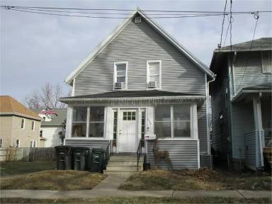 Main picture of 1113 Wellington St