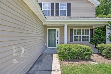 Main picture of 117 Verano Ct