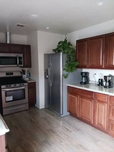 Main picture of 66330 2nd St