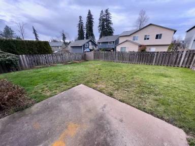 Main picture of 13821 SE Red Sunset Ave