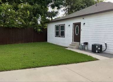 Main picture of 4813 Owenwood Ave