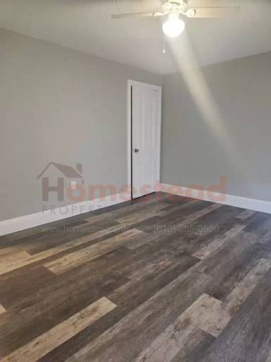 Main picture of 11 E Clapier St