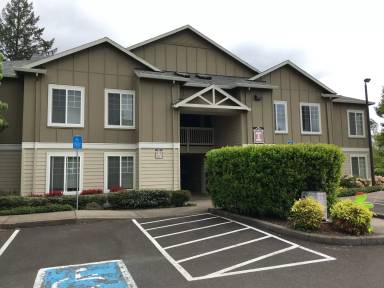 Main picture of West Oaks Condominiums
