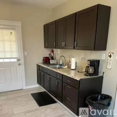 Main picture of 512 Arndt Ave