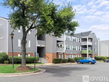 Main picture of 200 Grosvenor Ln