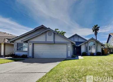 Main picture of 8409 Hidden Pass Ct