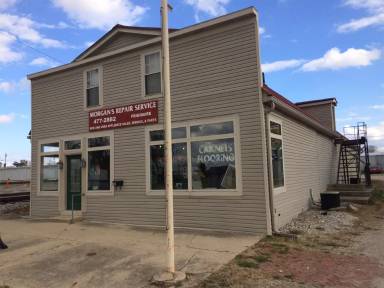 Main picture of 810 S Court St