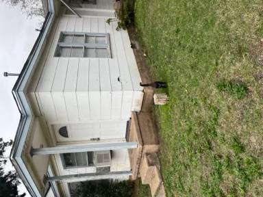 Main picture of 1312 NW Taft Ave