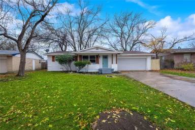 Main picture of 1506 Hillcrest Dr
