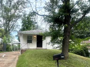 Main picture of 9705 Winkler Dr