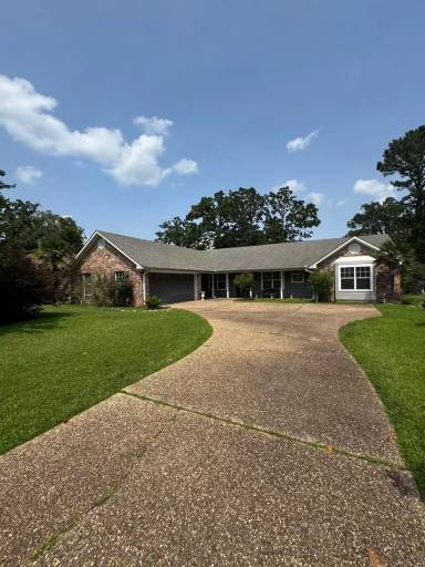 Main picture of 269 Sawgrass Dr