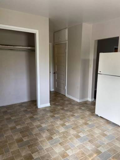 Main picture of 235 W Crescent St
