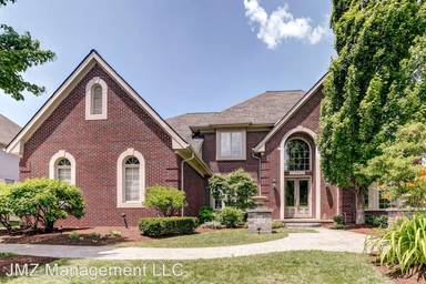 Main picture of 23921 Argyle St