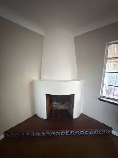 Main picture of 414 Pine St SE