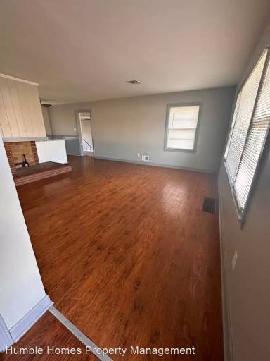 Main picture of 531 Lansdale Ave