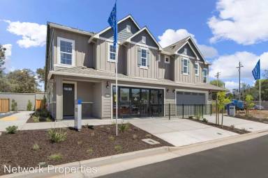 Main picture of 6930 Peak Way
