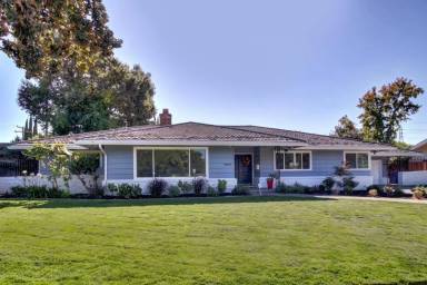 Main picture of 3000 American River Dr