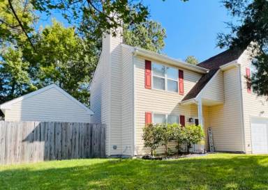 Main picture of 152 S Kentucky Ave