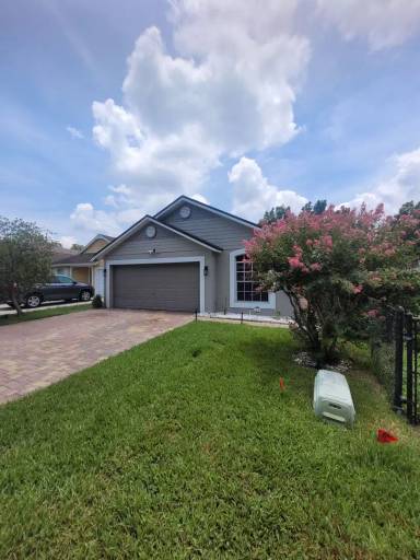Main picture of 1452 Creekside Cir