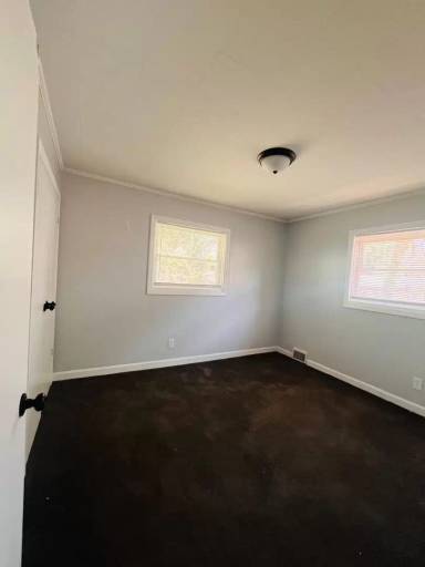 Main picture of 1025 W Academy St