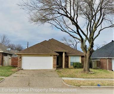 Main picture of 959 Grasswood Ct