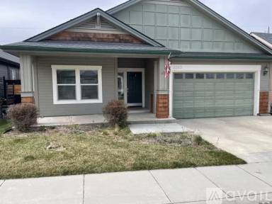 Main picture of 2263 N Eagle Creek Ln