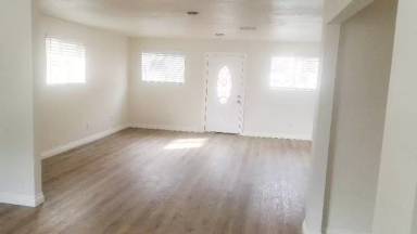 Main picture of 812 Main St