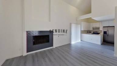 Main picture of 78 Largo St