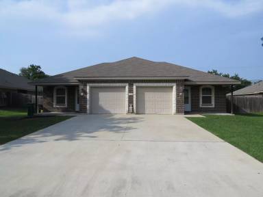 Main picture of 1409 Natchez Trl