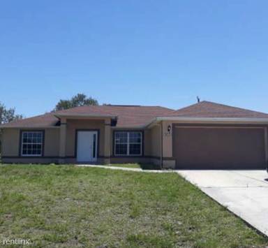 Main picture of 2613 NE 1st Pl
