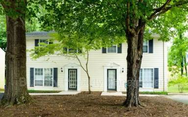Main picture of Longwood Apartments