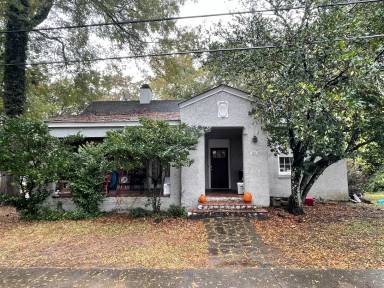 Main picture of 1010 17th Ave