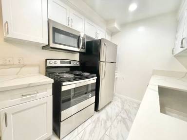 Main picture of 11329 Otsego St