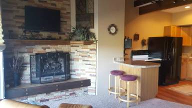 Main picture of 2650 N Valley View Rd