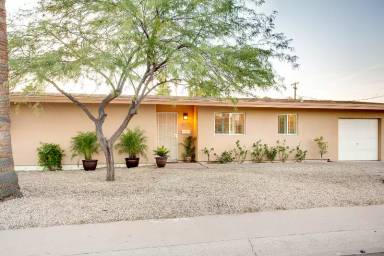 Main picture of 4620 N 74th Pl