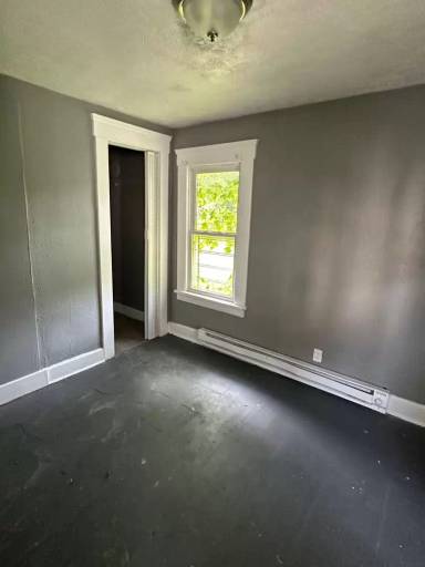 Main picture of 6726 Hosmer Ave