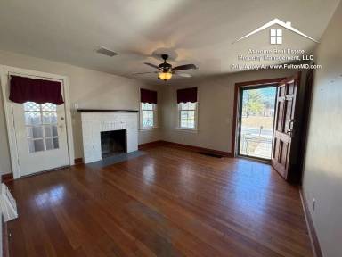 Main picture of 707 Hollyhock Dr