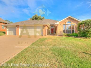 Main picture of 1103 Parkview Cir