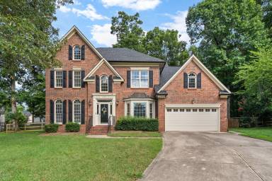 Main picture of 1500 Candlewyck Ct