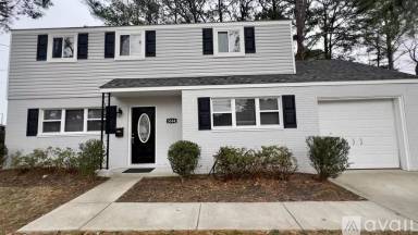 Main picture of 5564 Hatteras Rd