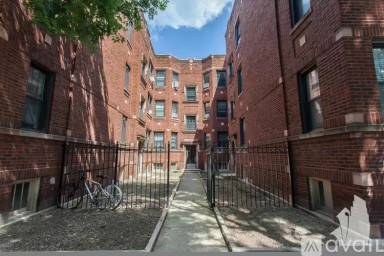 Main picture of 4715 N Leavitt St & 4725 N Leavitt St