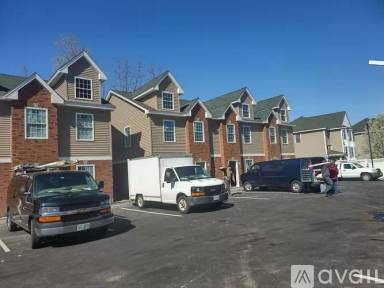 Main picture of 6 Grove St