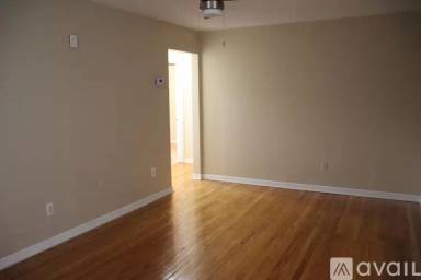 Main picture of Fulton Ave