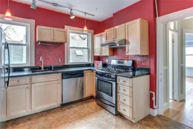 Main picture of 3 Sacramento Pl